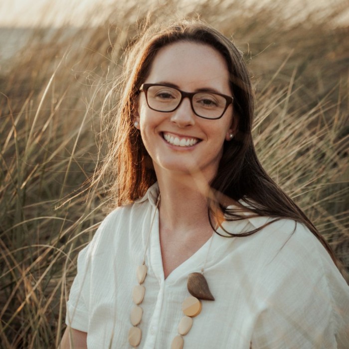 Contact Rachael Flack about her postpartum doula and counselling services